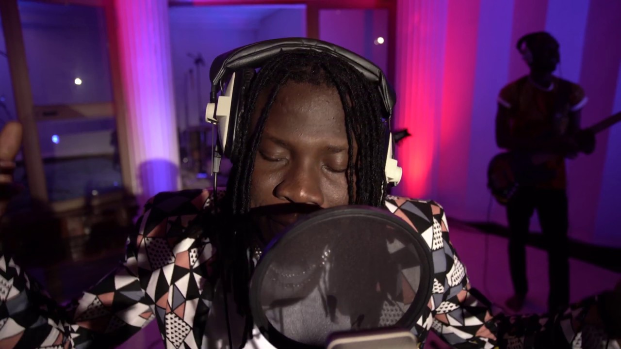 VIDEO: Stonebwoy Ft. The Bhim Band - "Sobolo (Live)" — Zambian Music Blog